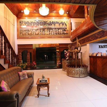 Myit Sone Hotel Мандалей Екстериор снимка