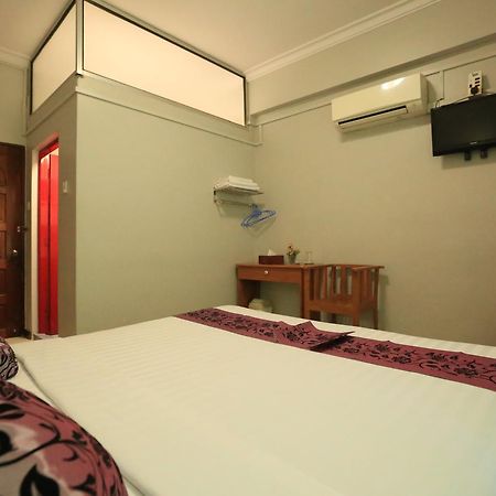Myit Sone Hotel Мандалей Екстериор снимка