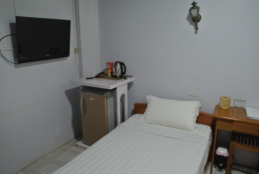 Myit Sone Hotel Мандалей Екстериор снимка