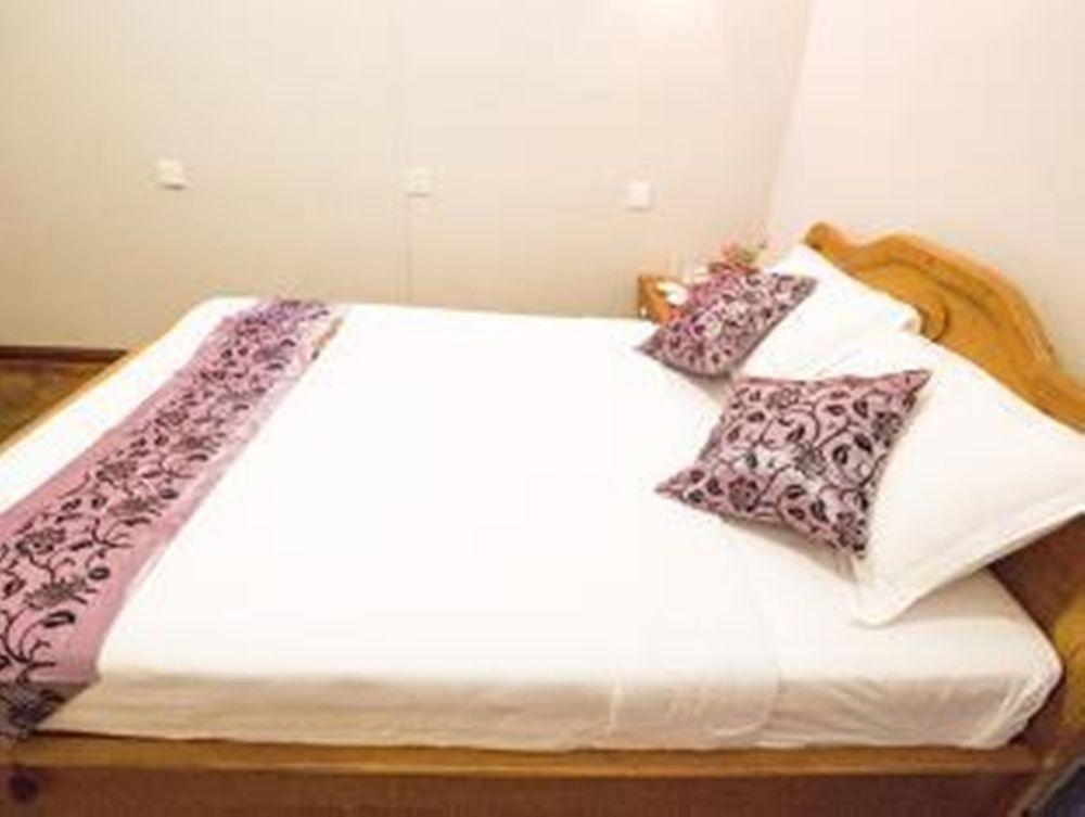 Myit Sone Hotel Мандалей Екстериор снимка