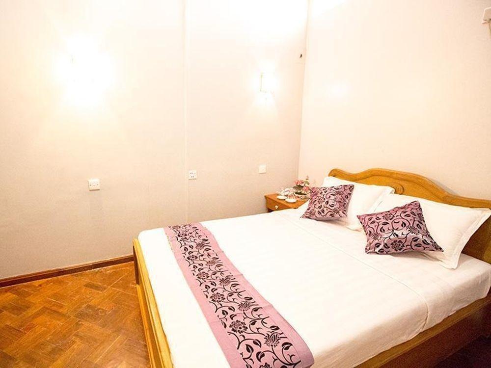 Myit Sone Hotel Мандалей Екстериор снимка
