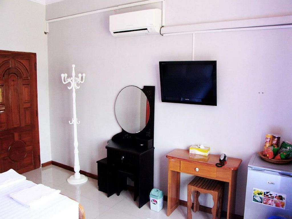 Myit Sone Hotel Мандалей Екстериор снимка