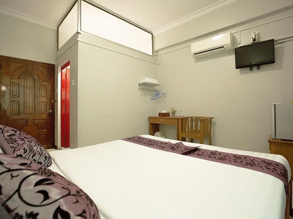 Myit Sone Hotel Мандалей Екстериор снимка